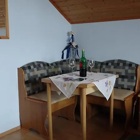 Appartement Hierzegger *